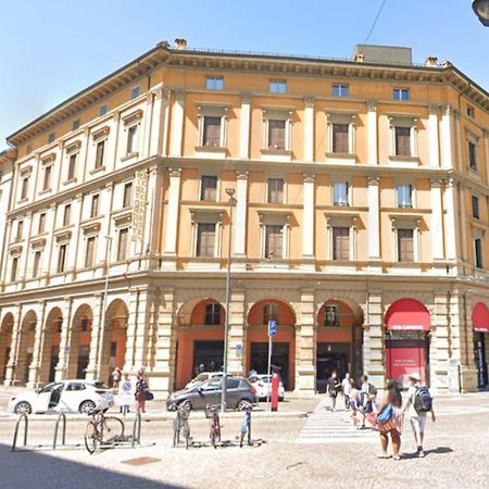 Familybo Apartments Bologna Delight - Front Station Exteriör bild